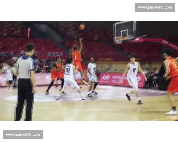 高清篮球赛事直播APP免费下载随时掌握赛场精彩瞬间实时观看体验 - 副本 - 副本 (4) - 副本 - 副本